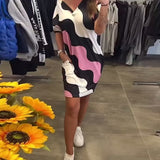Karina | Vestido con estampado de olas y escote en V