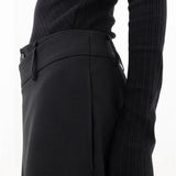 Pantalón ancho asimétrico