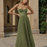 Vestido Olivia – Elegancia moderna con espalda descubierta