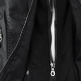 Chaqueta de cuero con capucha