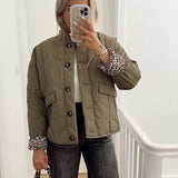 Chaqueta con forro de leopardo