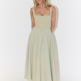 Helena | Vestido largo con escote cuadrado