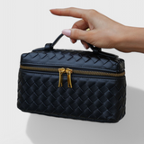 Milla | Bolso Mini Woven con Accesorios Dorados