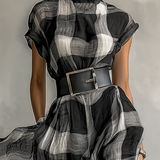 Vestido Maxi de Chiffon a Cuadros con Cuello Alto y Mangas Cortas