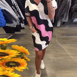 Karina | Vestido con estampado de olas y escote en V