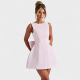 Carrie – Vestido Mini con Lazo de Perlas