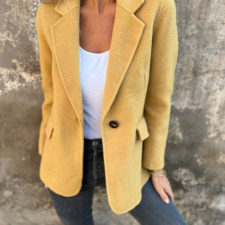Abrigo estilo blazer