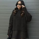 Conjunto de falda y jersey de punto