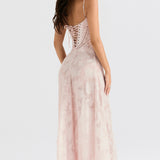 Amara | Vestido de espalda abierta