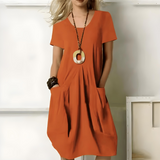 Marzenna | vestido elegante que acentúa la cintura, ofreciendo un estilo relajado