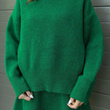 Conjunto de falda y jersey de punto